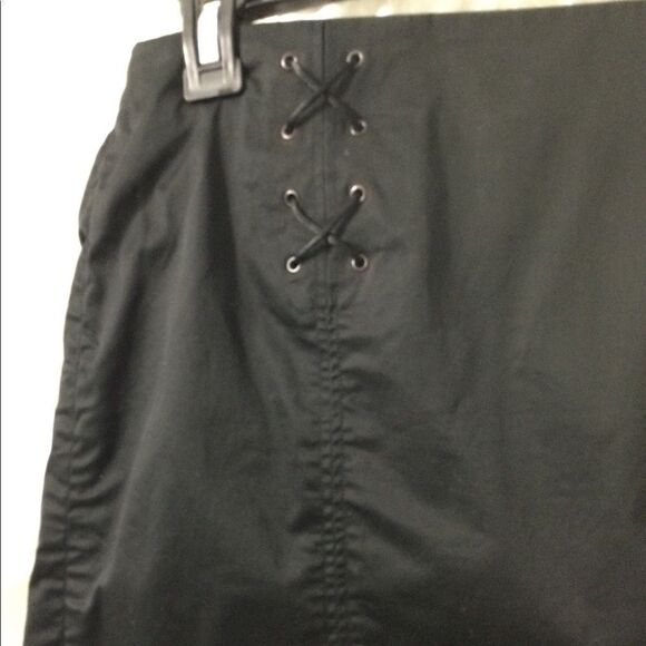 Ted Baker Sz 3 Black mini skirt lace up detail - Picture 6 of 7